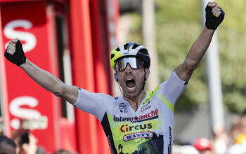 Costa gana en Lekunberri y la Vuelta dice adiós a Navarra