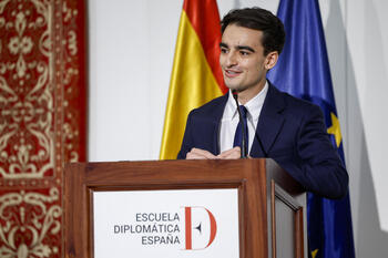El navarro Miguel Carricas, nº 1 de los nuevos diplomáticos