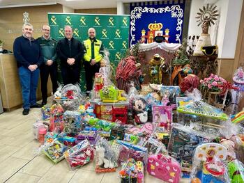 Guardia Civil recauda más de 1.000 juguetes solidarios