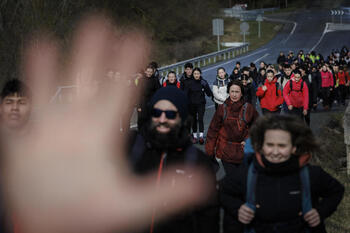 Cerca de 5.000 peregrinos marchan hacia Javier