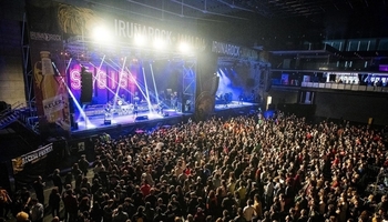 Arranca el festival Iruña Rock en Pamplona