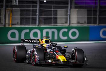 Verstappen vence en Yeda y Alonso termina quinto