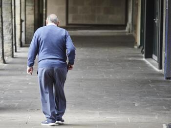 Navarra aprueba ayudas para los mayores de 65 años