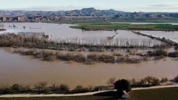 La Ribera navarra supera la crecida del Ebro y sus afluentes