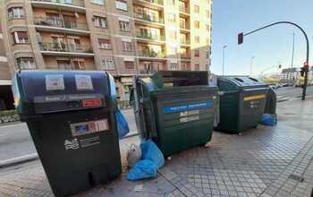 El patrullaje policial en Pamplona frena el bolseo de basura