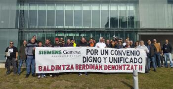 Primera jornada de huelga en Siemens Gamesa Arazuri