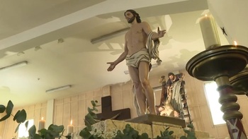 Pamplona cierra la Semana Santa con el Cristo Resucitado