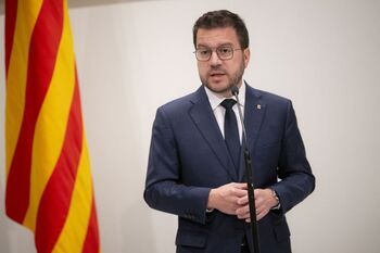 Aragonès no se conforma con el 'no' del Gobierno al referéndum